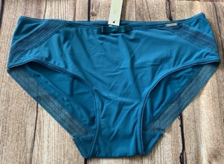 Quần lót nữ Corèle V 0214 B