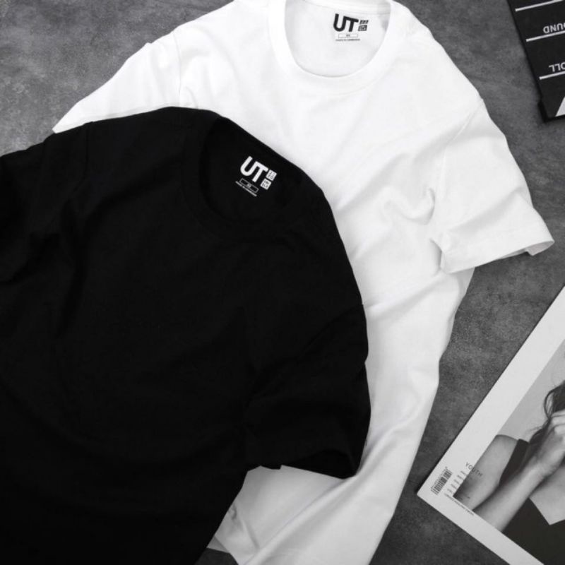 Áo phông trơn nam nữ .