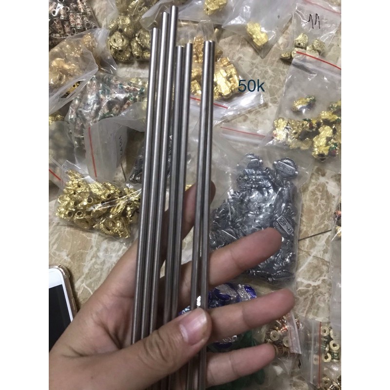 Ống inox bẻ móc khoá lỗ 2.2mm