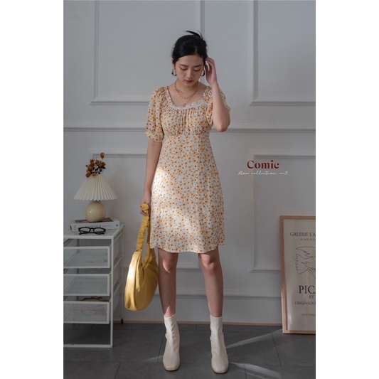 đầm hoa nhí tay cộc Comic