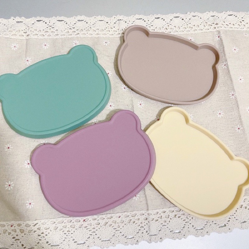 Khay ăn dặm silicon hình gấu kiêm nắp đậy bát gấu Bobby doll