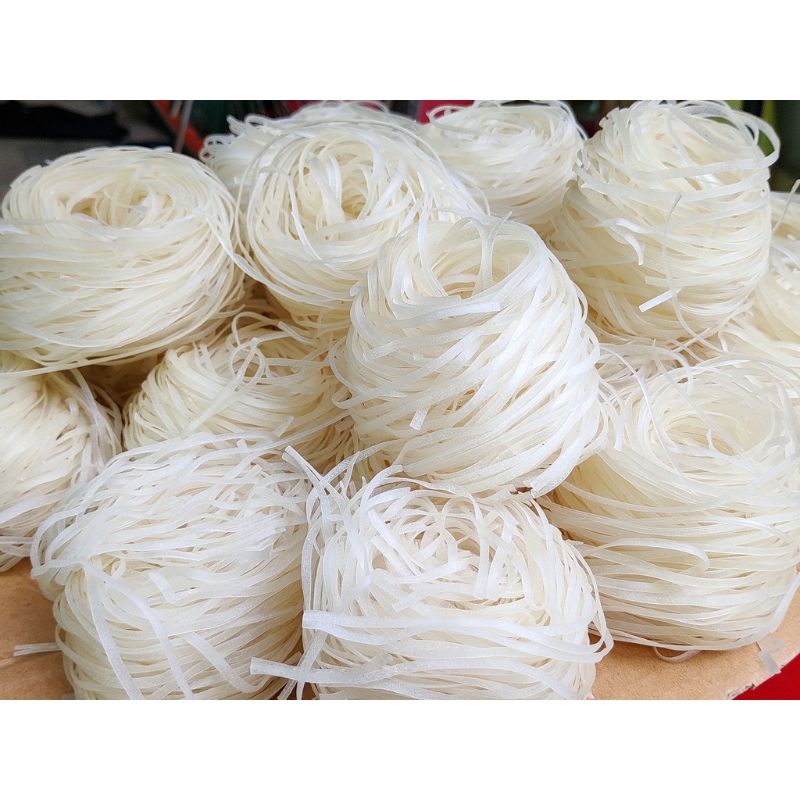 1Kg Bánh Phở Gạo Khô  Bình Định. Nhà làm, thơm ngon, dẻo dai