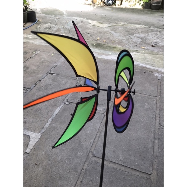 Chong chóng 8 cánh 6 đuôi, tặng kèm keo 502 + chong chóng nhỏ