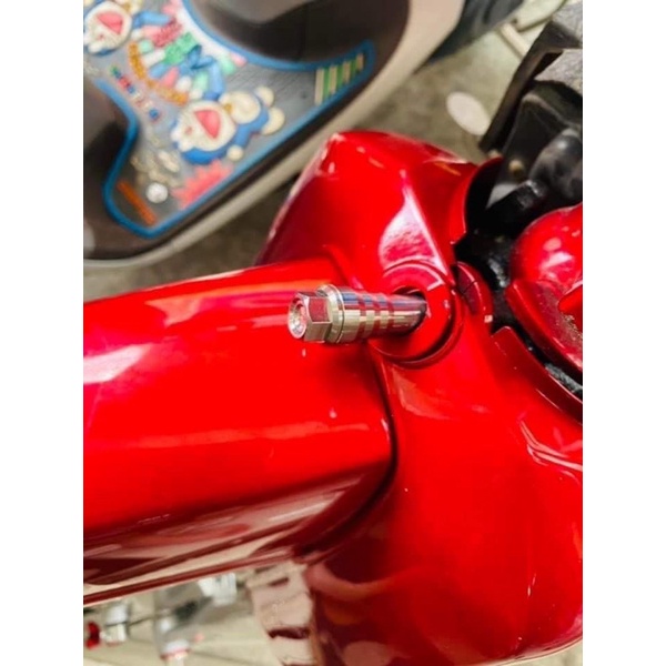 Ắc + ốc 8li60 inox 304 baga mũi trước Dream