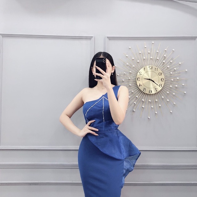 HÀNG CÓ SẴN.. !! SIZE M Đầm body lệch vai thiết kế sang chảnh MÀU ĐỎ ĐÔ .BÍCH NHẠT. ĐEN. XANH