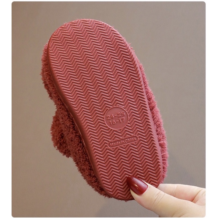 Dép giày bông hình thú cho bé trai bé gái đi trong nhà