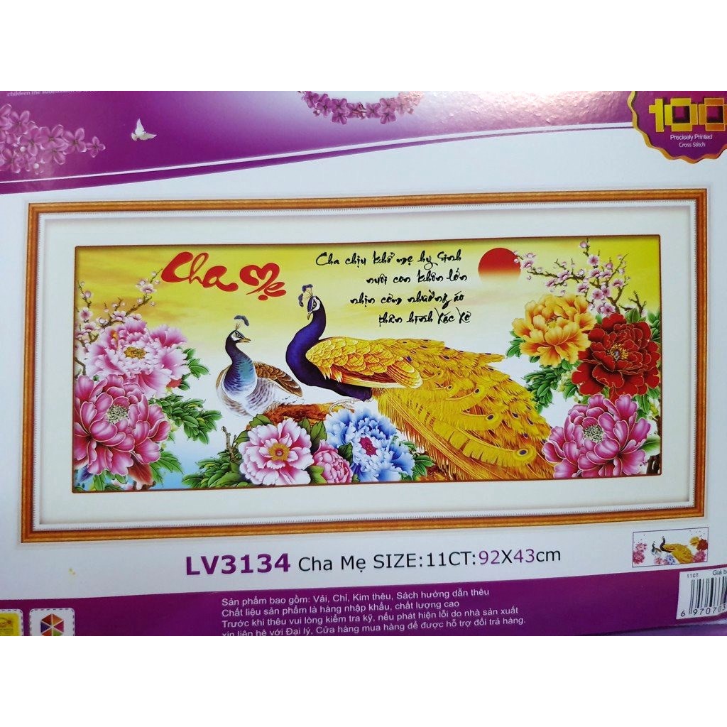 Tranh thêu cha mẹ KT:92x43cm,tranh chưa thêu.Tặng kéo và xỏ chỉ.