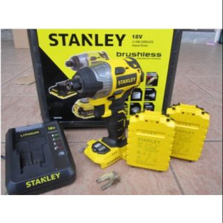 Máy vặn vít dùng pin stanley sbi201d2k