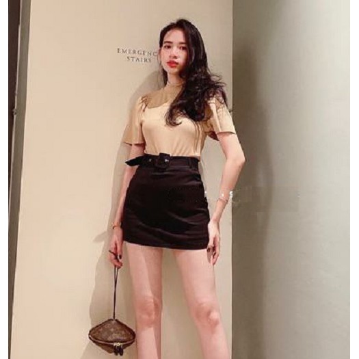 Chân váy chữ A phối đai vuông, chất UMI Cao cấp, trẻ trung năng động