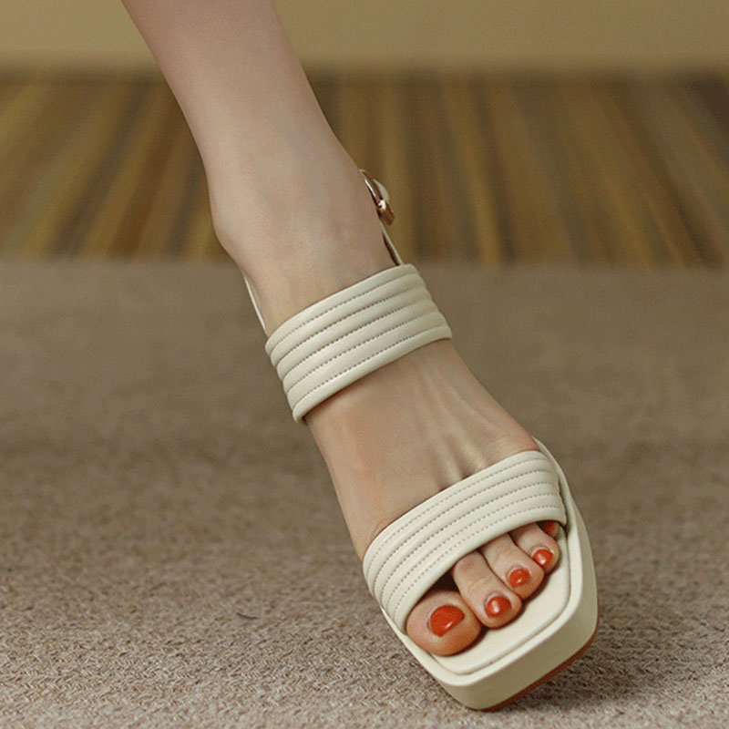 Giày cao gót IELGY phong cách retro Pháp cho nữ