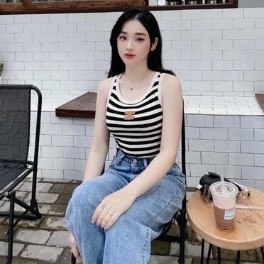 Áo len ba lỗ kẻ mongtoghi siêu hot