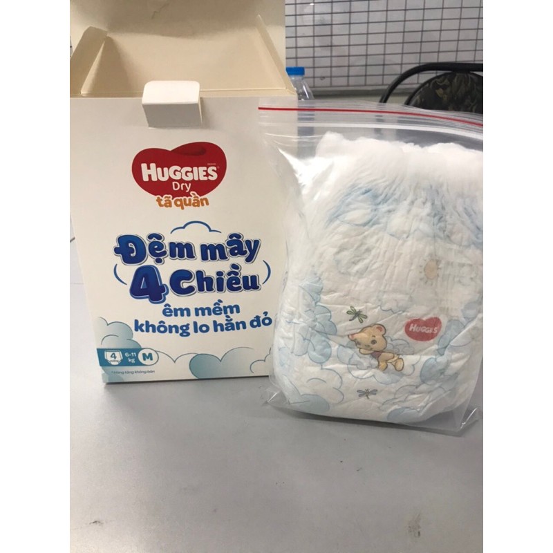 100 quần huggies size M(6-10kg)