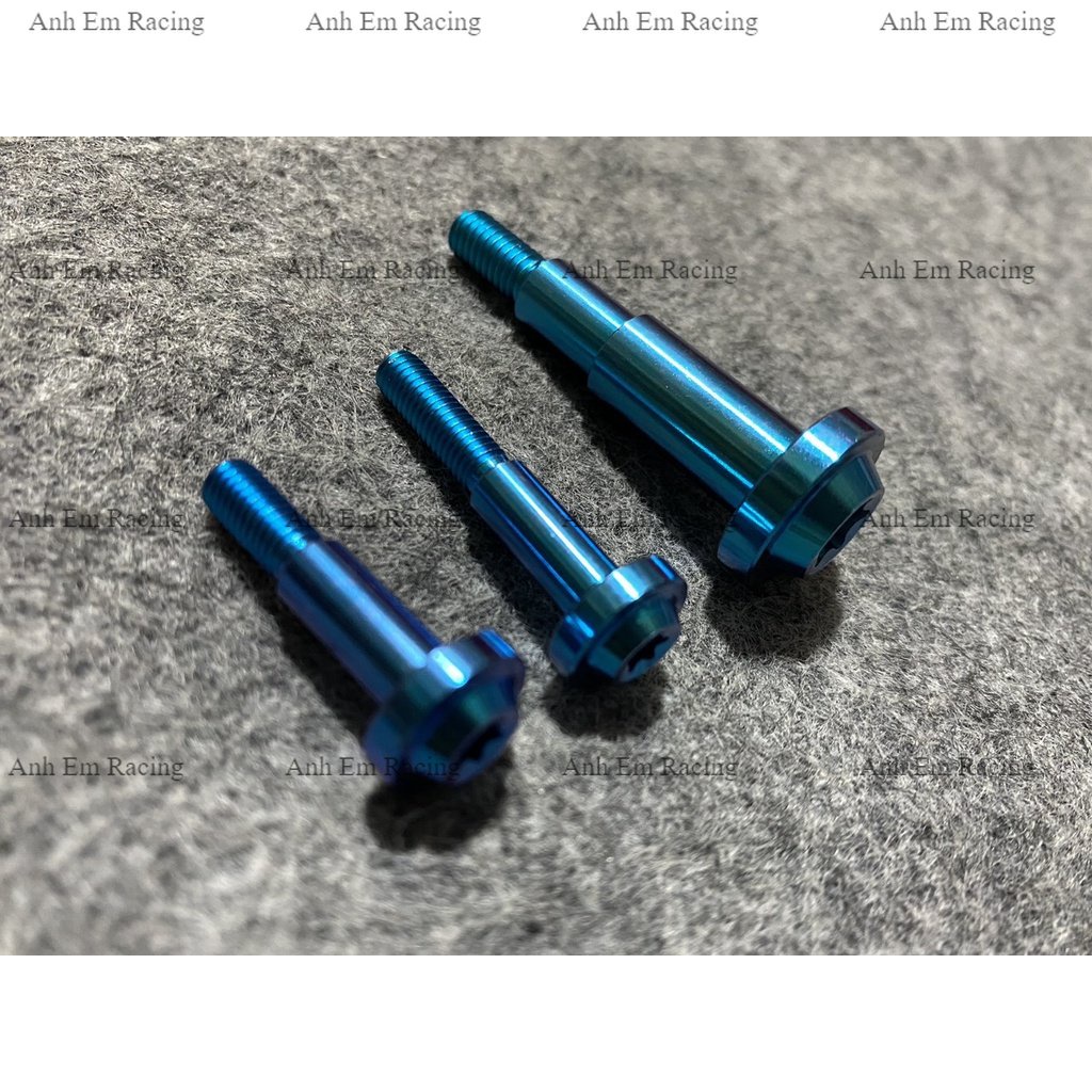 Ốc Tay Thắng Titan Gr5 Vario/Click 2017/2018/2019/2020