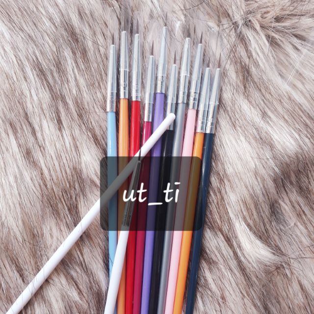 Cọ vẽ nét nhỏ 🖌🖌