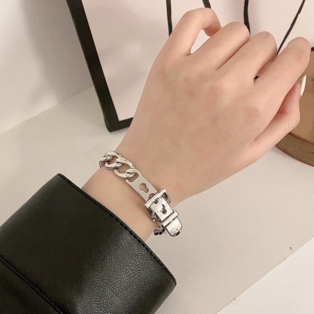Lắc tay kim loại không gỉ ROSE khóa kẹp mắt xích bản to phong cách Unisex