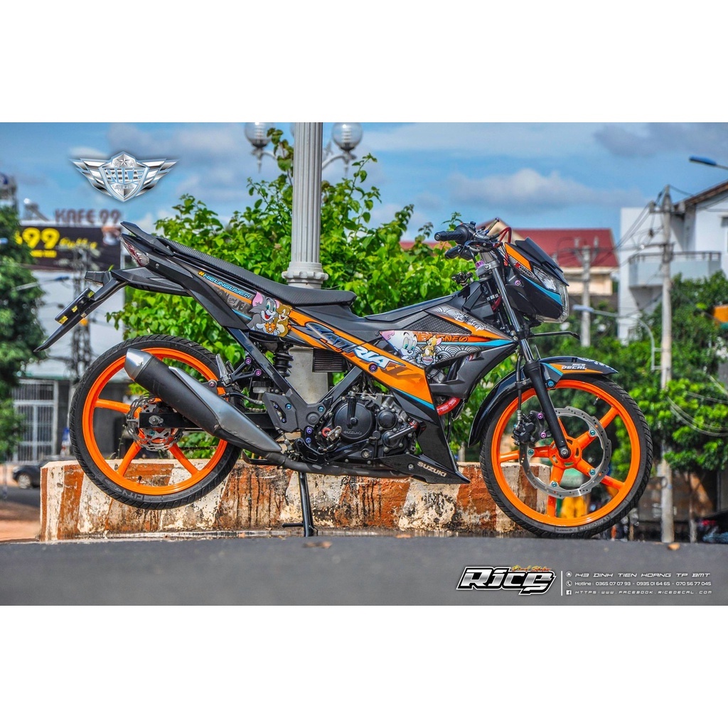 Tem rời satria màu đen cam chất liệu in mccal màng bóng