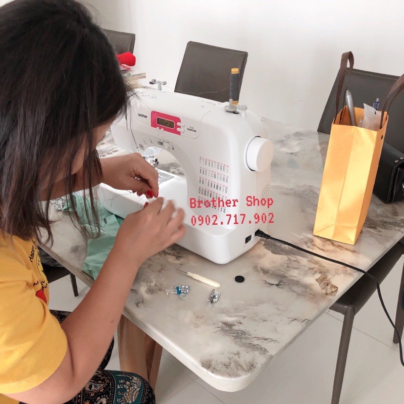 Máy May Điện Tử Nhật Bản Brother FS50 hàng mới 100% chính hãng Brother