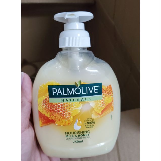 Nước rửa tay Palmolive Úc 250ml