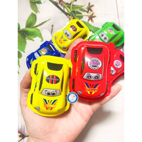 Bánh quy chấm kem hình xe hơi