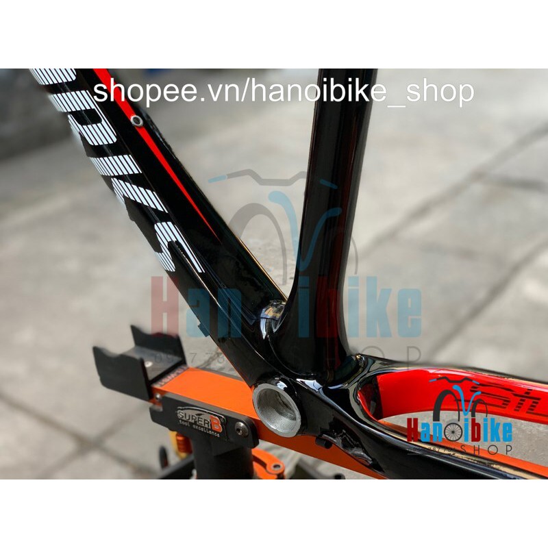 Khung xe đạp thể thao MTB Swork Carbon 3K