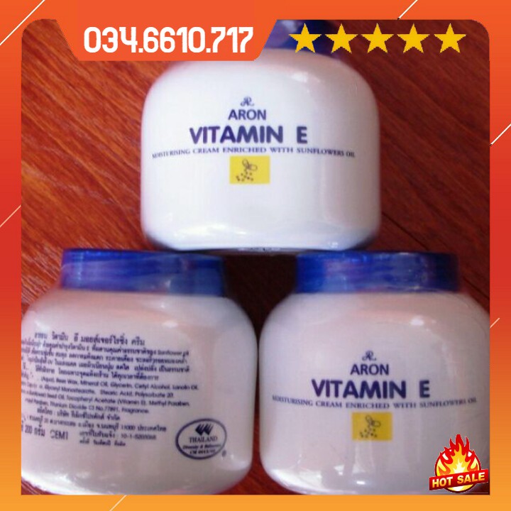 Kem dưỡng ẩm và làm trắng da vitamin E Thái Lan