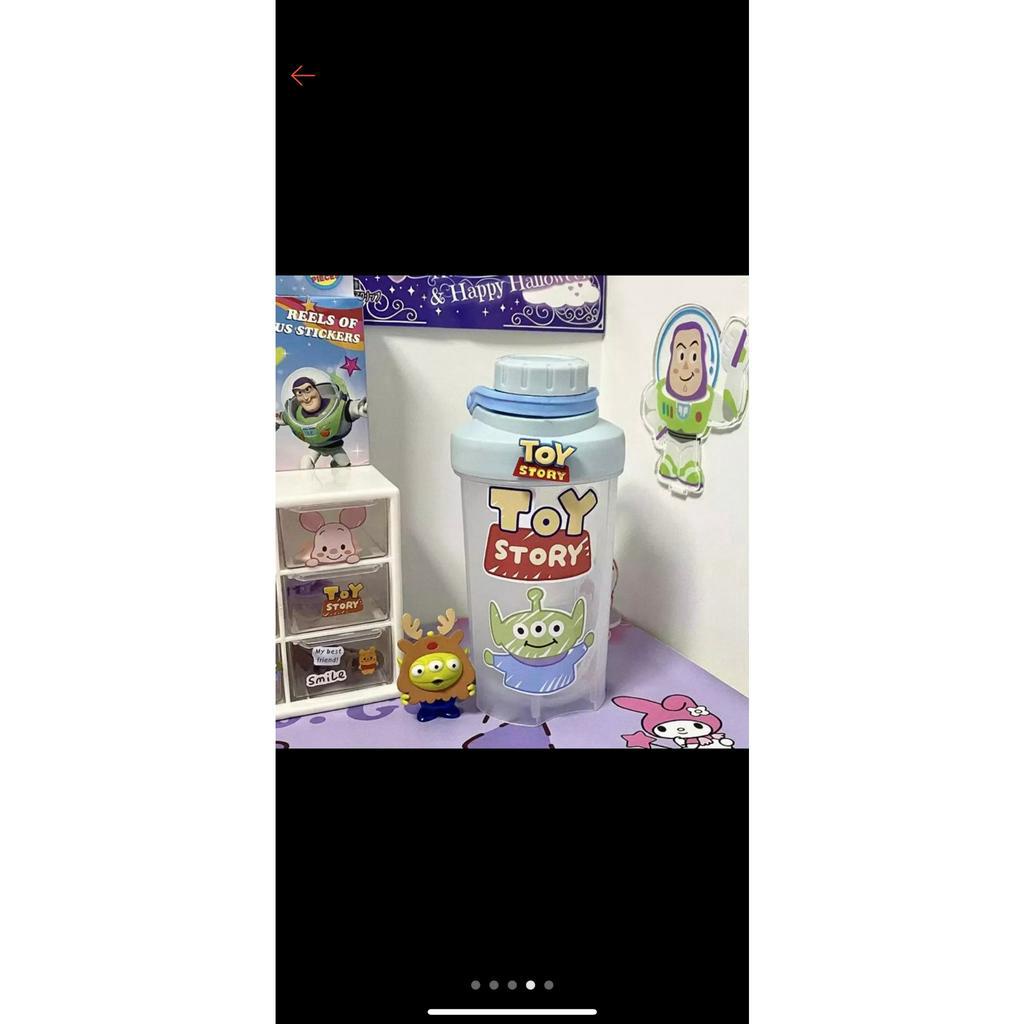 Bình Nước Bình Lắc WHEY 500ML TOY STORY GẤU LOTSO GẤU POOH Kèm Sticker Dán