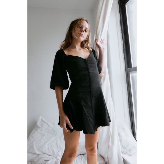 Váy xoè cổ vuông tay phồng Zarraa canh sale, kèm ảnh thật