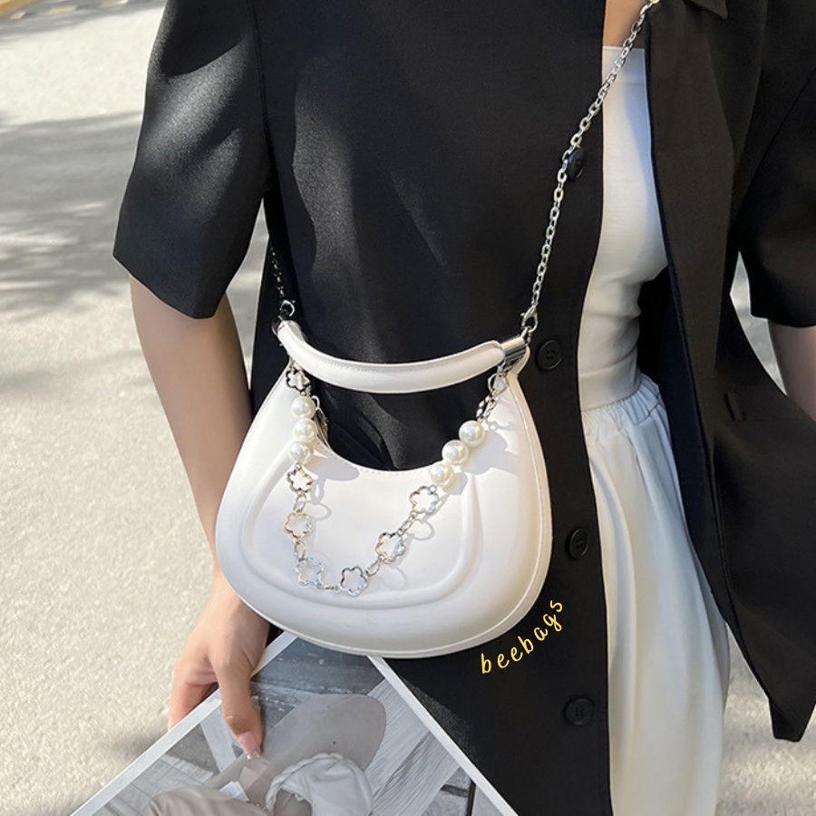 Túi Xách Hình Bán Nguyệt Màu Hồng, Vàng, Trắng, Đen Dễ Phối Đồ | TX32 | Túi Nữ Thời Trang Phối Dây Ngọc Tiểu Thư Cầm Tay