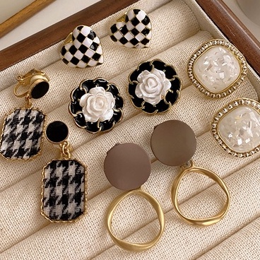 Set 5 Khuyên Tai Thời Trang Hàn Quốc