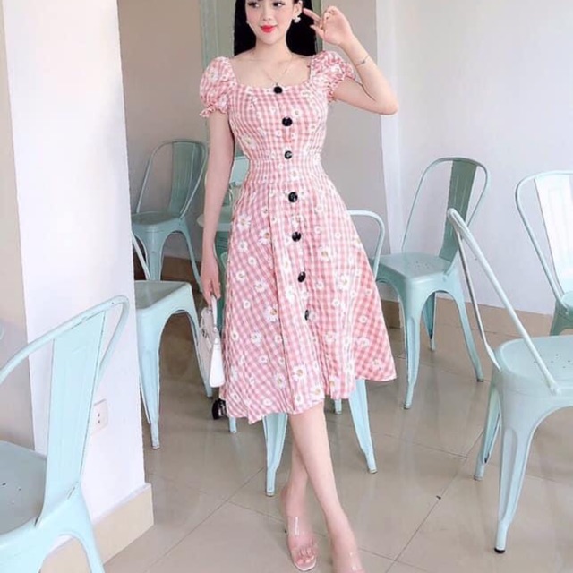 Váy Kẻ Hoa Cúc Hàng Thiết Kế