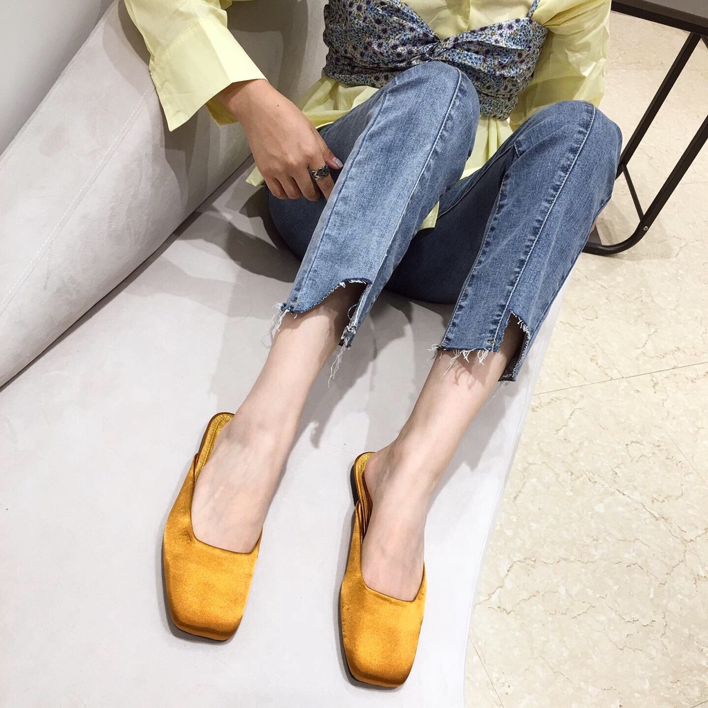 Dép Da Lộn Mềm Gót Thấp Mũi Vuông Màu Đen/Vàng Thời Trang Cho Nữ