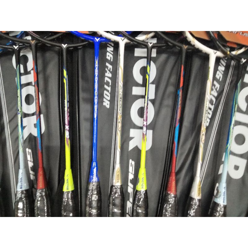 Vợt cầu lông Victor khung carbon siêu nhẹ