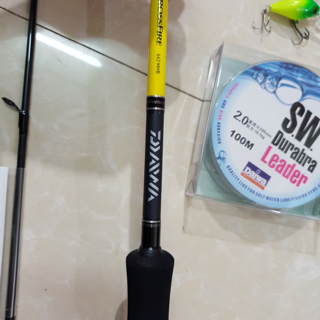 Cần câu lure máy ngang Daiwa Crossfire 1m98