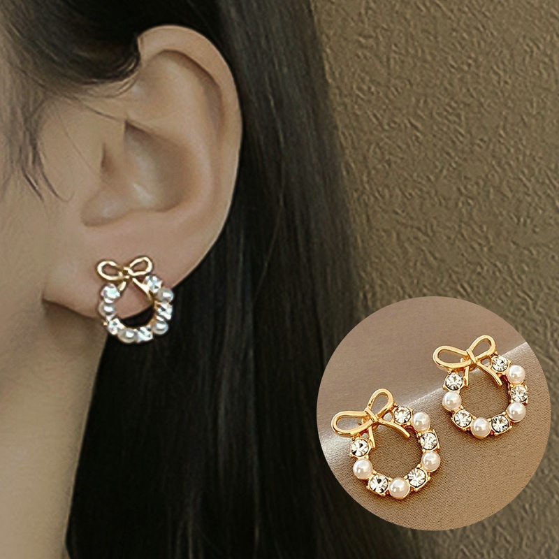 Khuyên Kẹp Vành Tai Đính Kim Cương Giả Sang Trọng Thời Trang