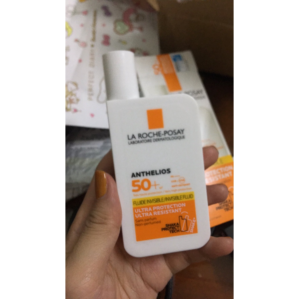 [ VIDEO + BILL PHÁP] Chống nắng La Roche-Posay Anthelios Fluide Invisible (Shaka Fluide) SPF50+ | BigBuy360 - bigbuy360.vn