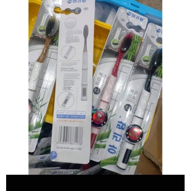 Bàn chải đánh răng Hàn Quốc ( Giá bìa 32k)
