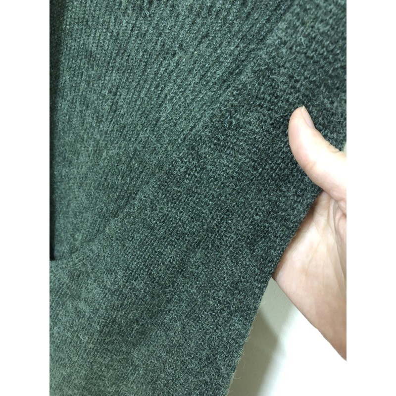 đầm len mịn gile 2hand màu xanh rêu mới đẹp size L XL nhỏ