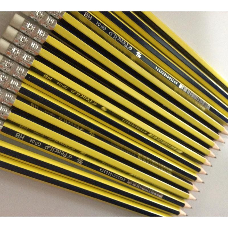 Bút chì gỗ Thiên Long HB GP-04. Bút chì thân gỗ có sẵn gôm, thân dạng hình lục giác, dễ cầm nắm khi viết.
