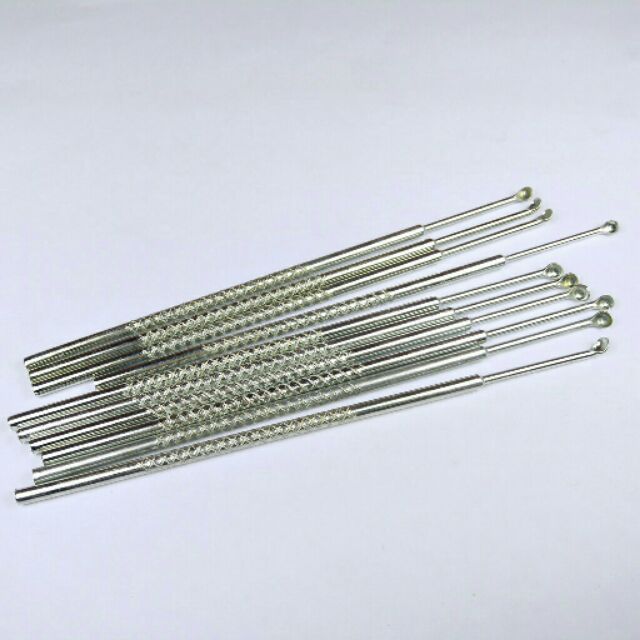 Sét 2 cây móc tai kim loại
