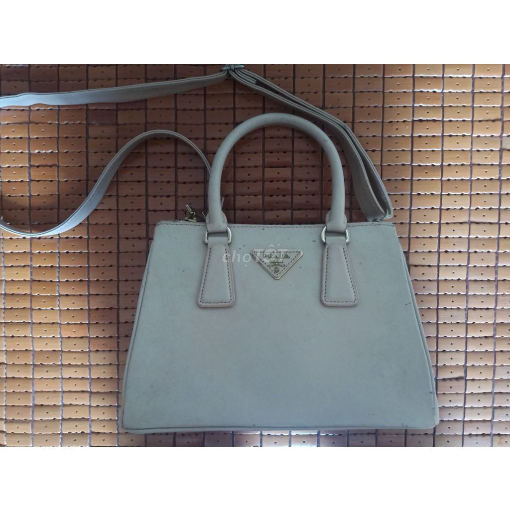 Túi xách hiệu Prada chính hãng
