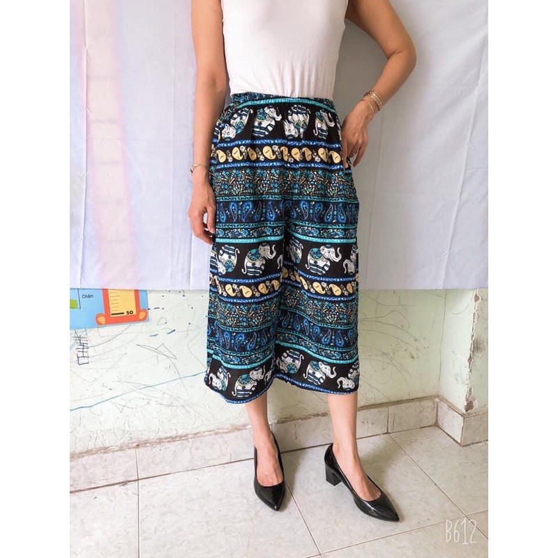 [47-60ký]]Quần lanh lửng ống rộng thổ cẩm | BigBuy360 - bigbuy360.vn