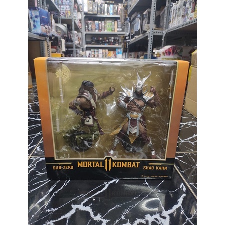 MÔ HÌNH MCFARLANE MK11 SUB ZERO VS SHAO KAHN