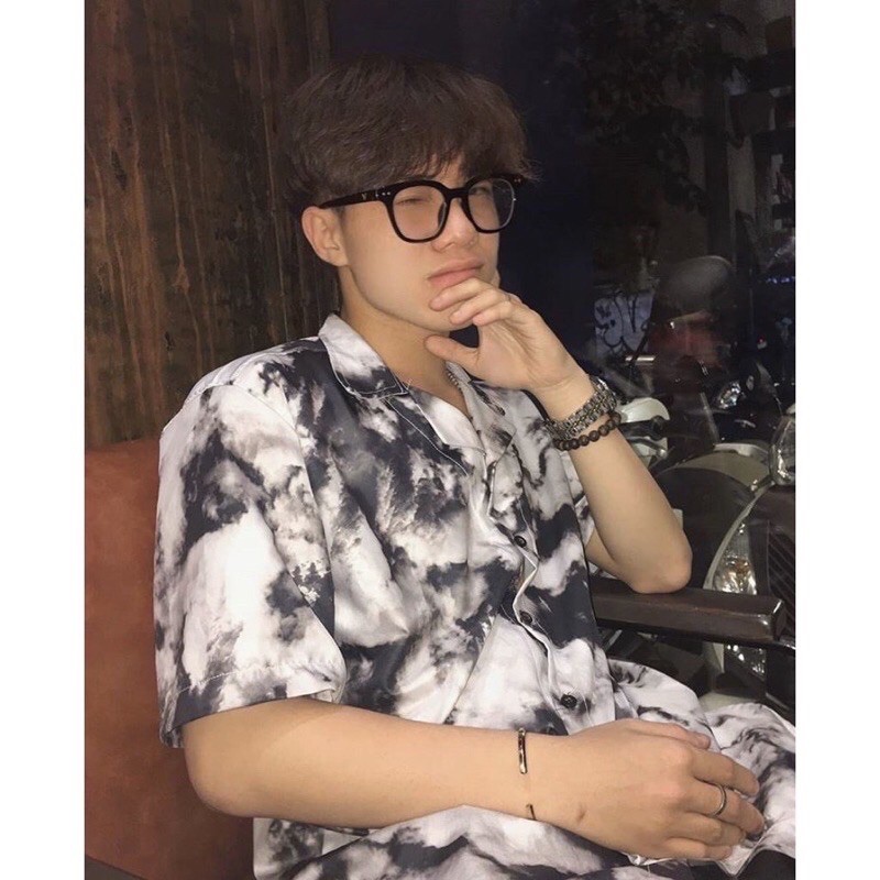 Áo sơmi hoạ tiết mây cổ vest #MENDE# | BigBuy360 - bigbuy360.vn