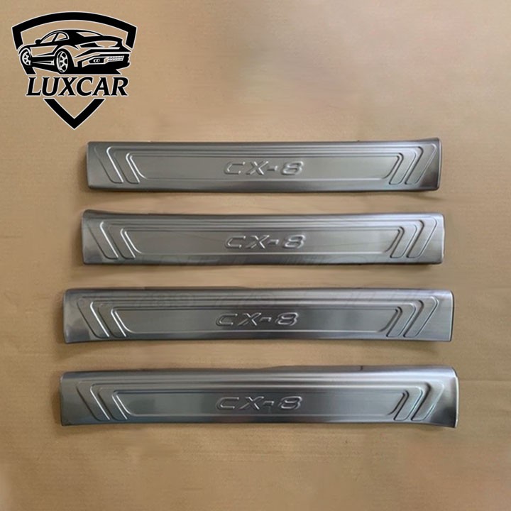 Ốp bậc cửa xe MAZDA CX8 - Chất liệu INOX, TITAN cao cấp LUXCAR
