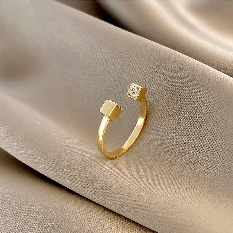 Nhẫn hở mạ vàng hình vuông đính đá phong cách Nhật Bản và Hàn Quốc cho nữ