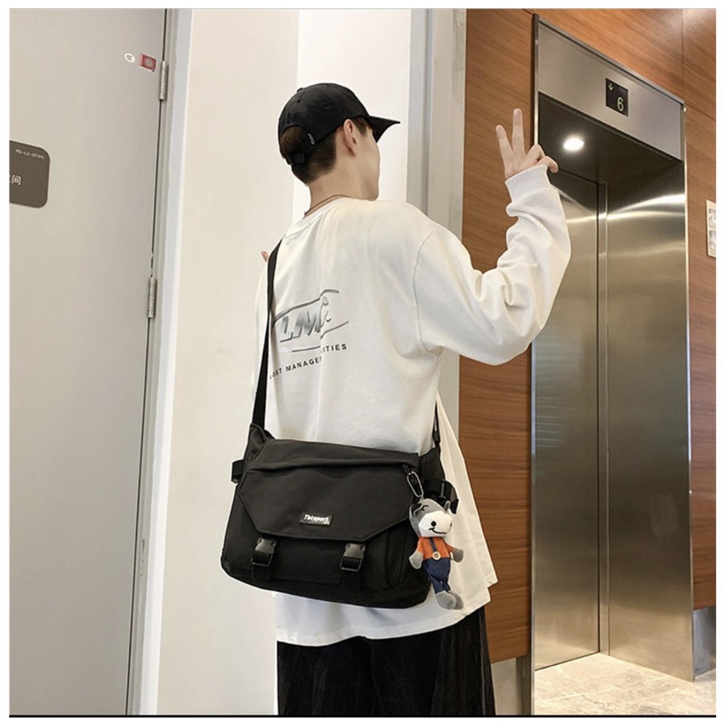 Túi Đeo Chéo Phong Cách Unisex Vải Canvas Cao Cấp Đựng Vừa Sách Vở Đi Học 2 màu đen trắng TUCANVAS TCV33 | BigBuy360 - bigbuy360.vn