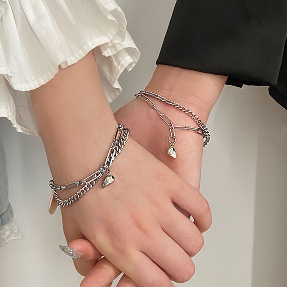 Vòng Đeo Tay Cặp Đôi Hình Trái Tim Có Nam Châm Mát Mẻ