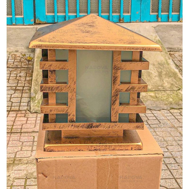 Đèn trụ cổng cây dừa Cỡ vuông mái trơn 300mm và 250mm  HAPOVA TC 7006 + Tặng kèm bóng led