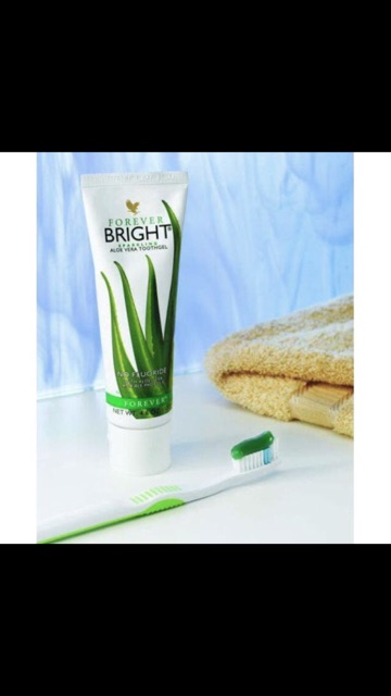 Compo 5 Kem đánh răng FOREVER BRIGHIT lô hội 130g