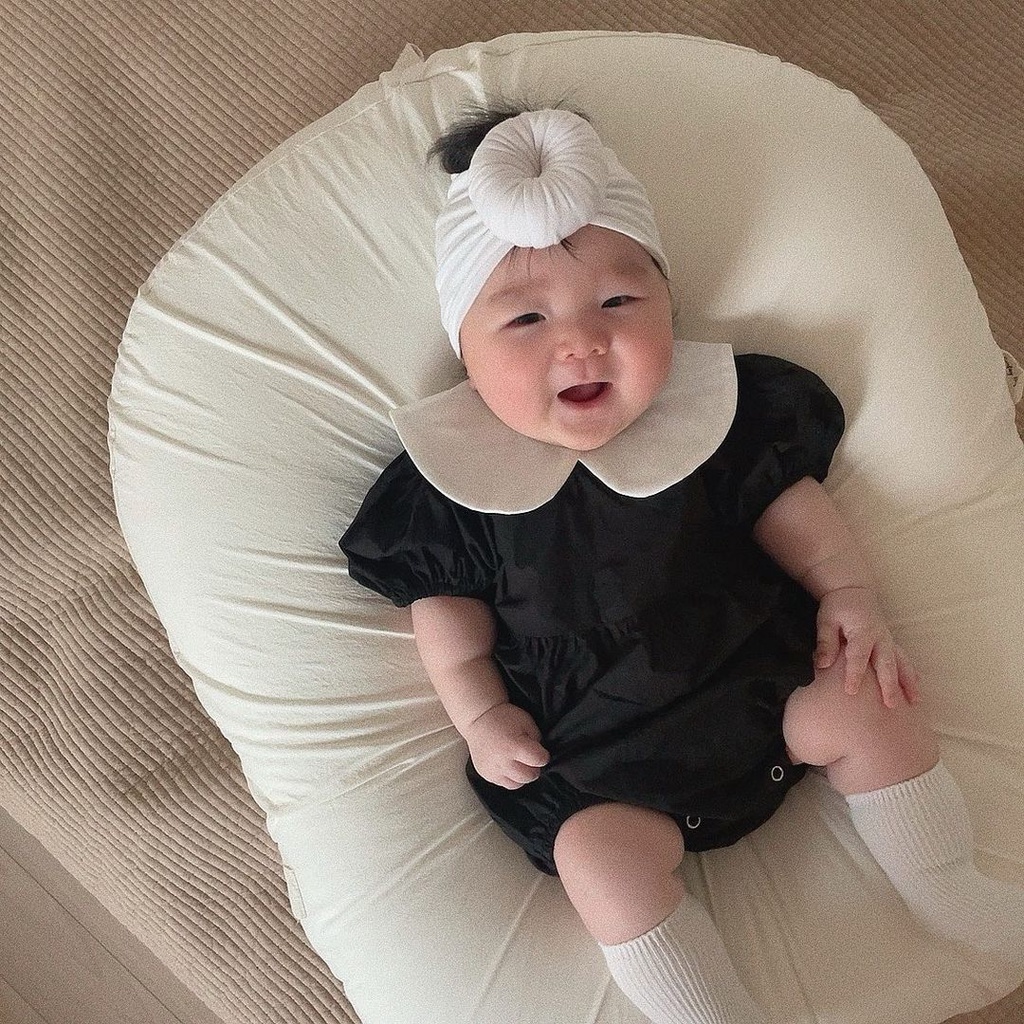 Bộ Áo Liền Quần Tay Ngắn Cổ Búp Bê Màu Đen Thời Trang Mùa Hè Cho Bé Gái 0-2 Tuổi